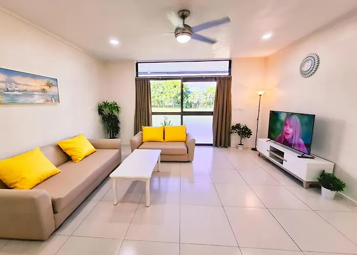 Waterfront Sunset Apartment Nadi